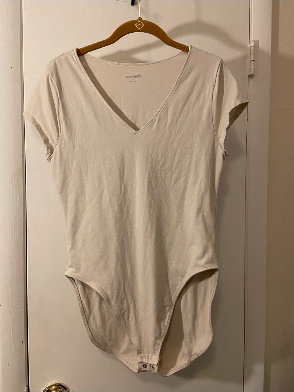 Old Navy Cream V-Neck Short Sleeve Snap-Front Bodysuit